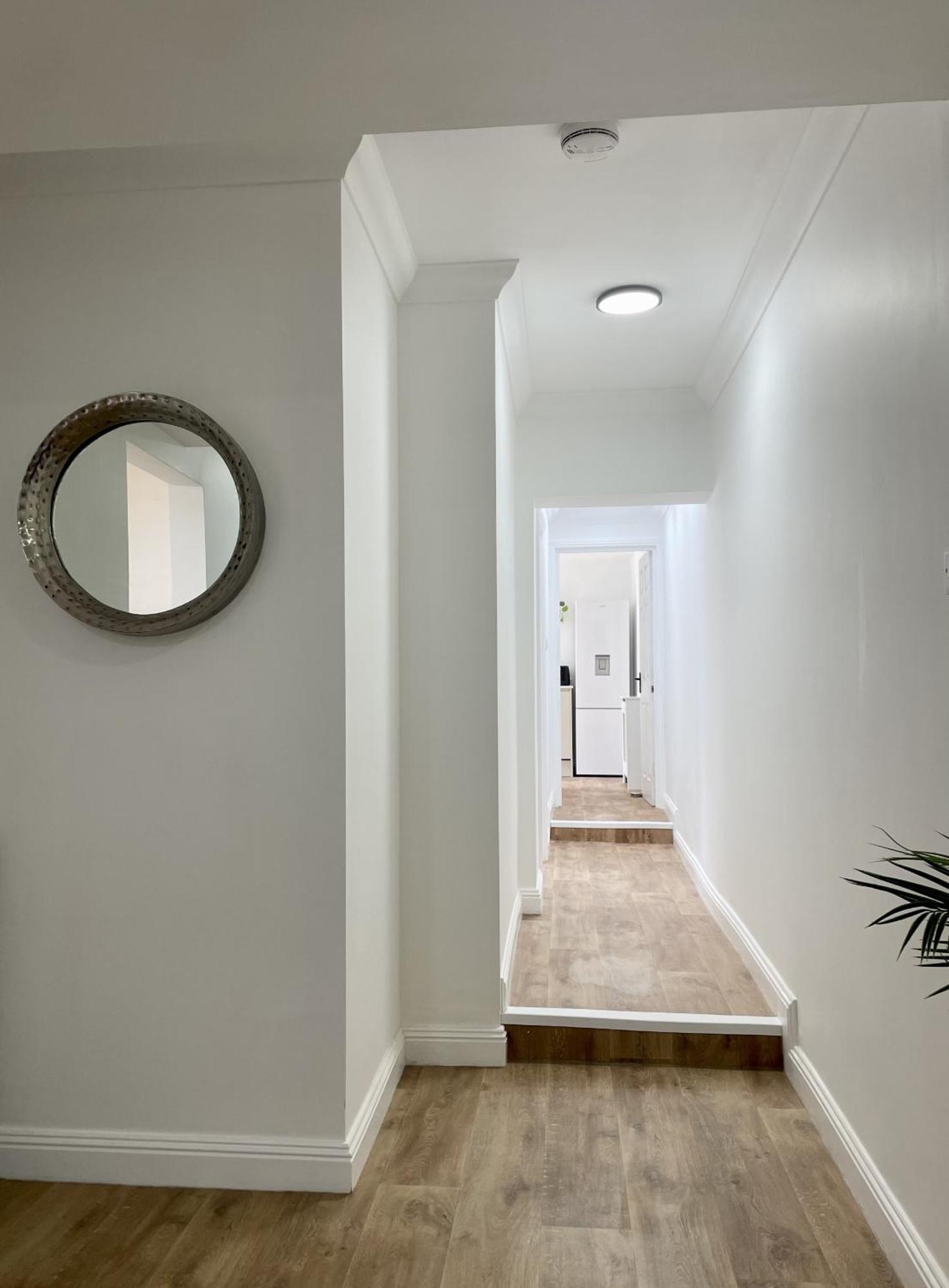 New Apartment In Town Centre Борнмут Экстерьер фото